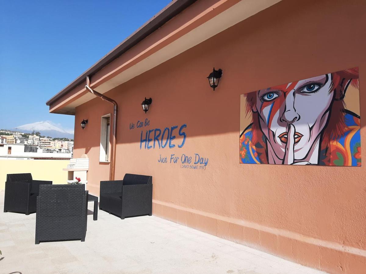 The Home Of Music Stars CTA Exterior foto